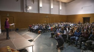 La sala de la Societat es va omplir
