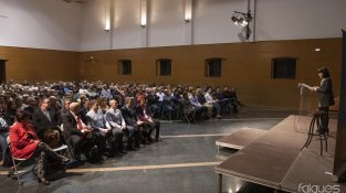 La sala de la Societat es va omplir