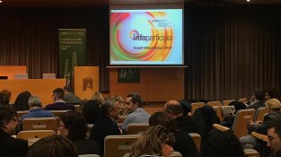 L'acte de lliurament es va fer a la UAB