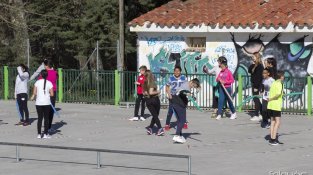 Els alumnes de cicle superior van practicar diversos esports