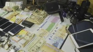 Els Mossos els van comissar diners en efectiu i material robat