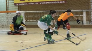 El pavelló es va omplir de gom a gom