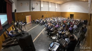 Unes 200 persones van presenciar la presentació