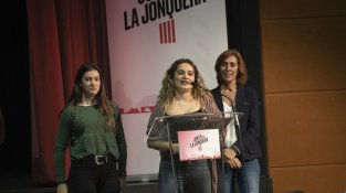 Durant l'acte van anar intervenint tots els membres de la llista