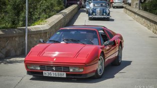 Els cotxes van fer una ruta per la contrada