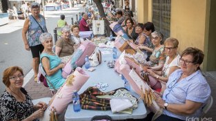 La trobada de puntaires va marcar la prèvia de la festa