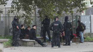 Forces de seguretat i mitjans de comunicació han ocupat la zona