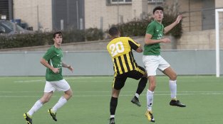 Un instant del partit del Quarta Catalana