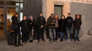 La plaça de l'Ajuntament, de gom a gom