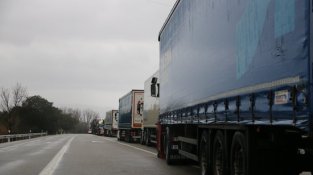 La Jonquera ha estat tot el matí col·lapsada