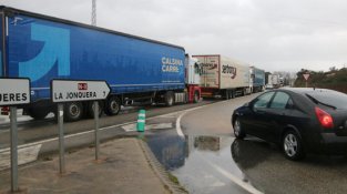 La Jonquera ha estat tot el matí col·lapsada