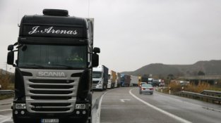 La Jonquera ha estat tot el matí col·lapsada