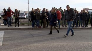 Una trentena de presones es van reunir per donar suport als identificats