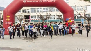 Petits i grans van córrer per la causa solidària