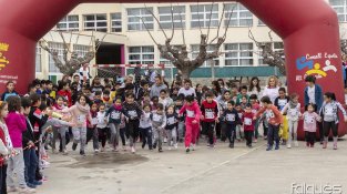Petits i grans van córrer per la causa solidària