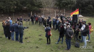 L'acte va començar a Coll de Lli i va acabar al MUME