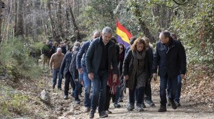 L'acte va començar a Coll de Lli i va acabar al MUME