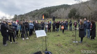 L'acte va començar a Coll de Lli i va acabar al MUME