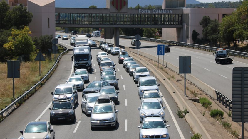 Li prohibeixen expressament l'entrada a l'AP-7 de la Jonquera a La Sènia