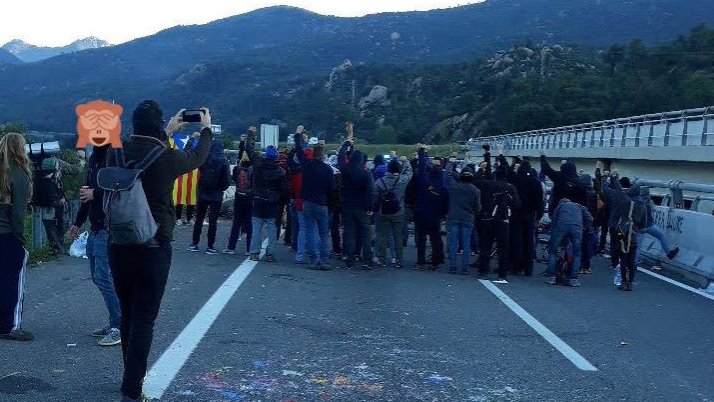Imatge del tall a l'Ap7 a la Jonquera