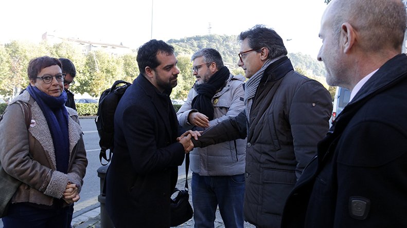 Jaume Ricart ja va comparèixer dilluns i va rebre el suport d'una quarantena de persones