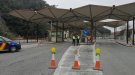 Primeres hores amb els passos fronterers bloquejats