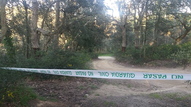 Han posat cintes per barrar el pas per camins