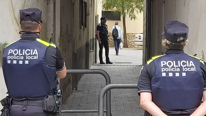 Els agents hi van fer una vigilància constant