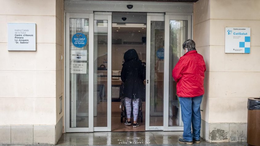 El Parlament es compromet a reforçar el servei de pediatria del CAP de la Jonquera