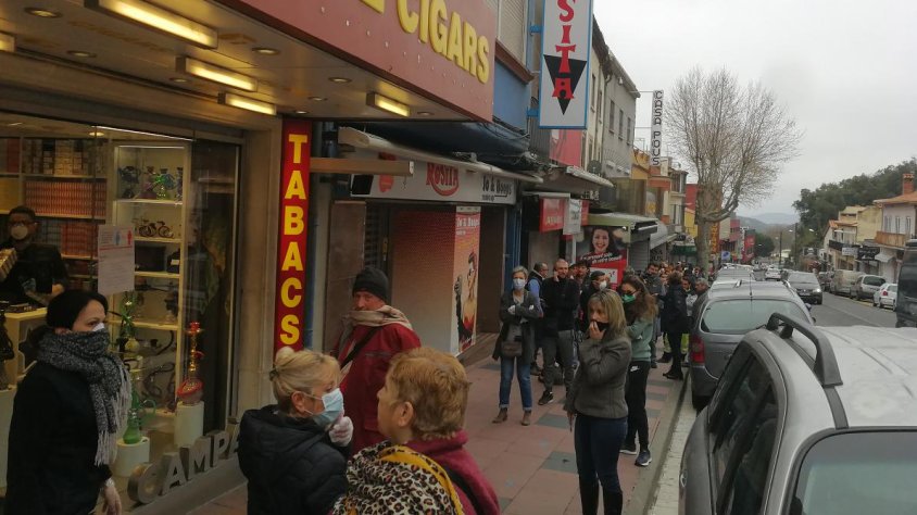 La clientela francesa és un gran reclam per als estanquers locals