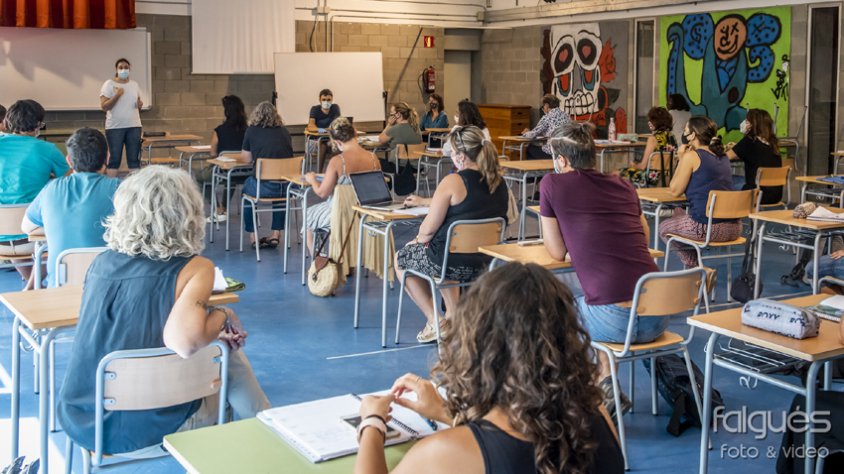 Ja està tot a punt per a l'arribada dels alumnes