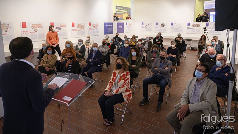 La mostra inclou joies, claus, carteres o fotos, entre d'altres objectes