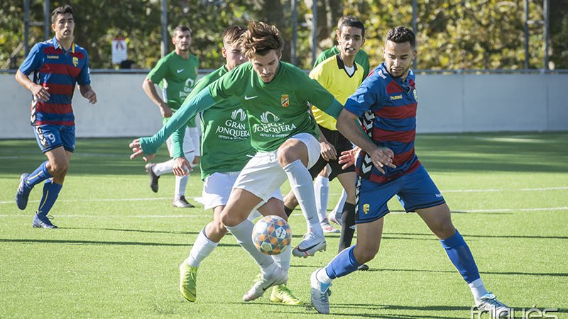 El partit va estar marcat pel vent