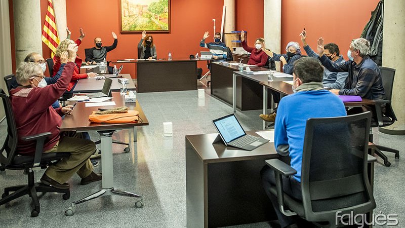 El ple ja torna a ser presencial, complint totes les mesures anti-Covid