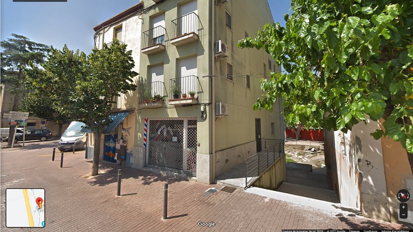 La van arrestar al número 99 del carrer Major