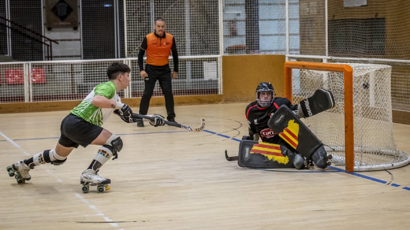 Els nois van disputar el primer partit de la represa a la Jonquera