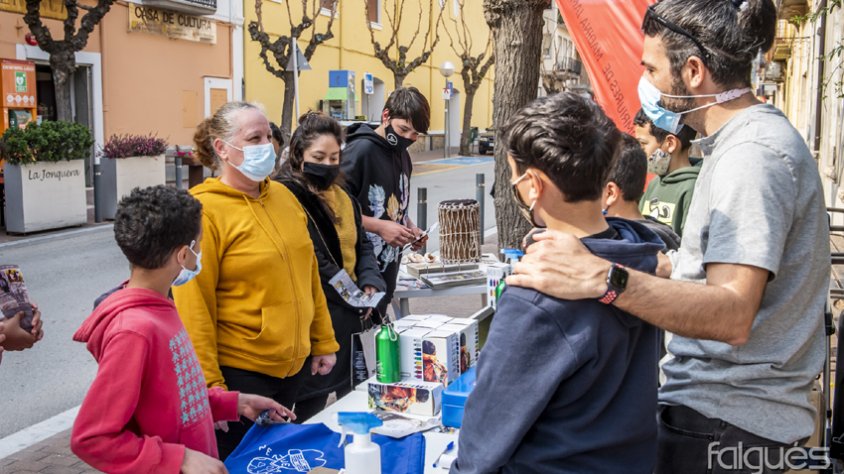 Ahir van muntar una parada al carrer Major
