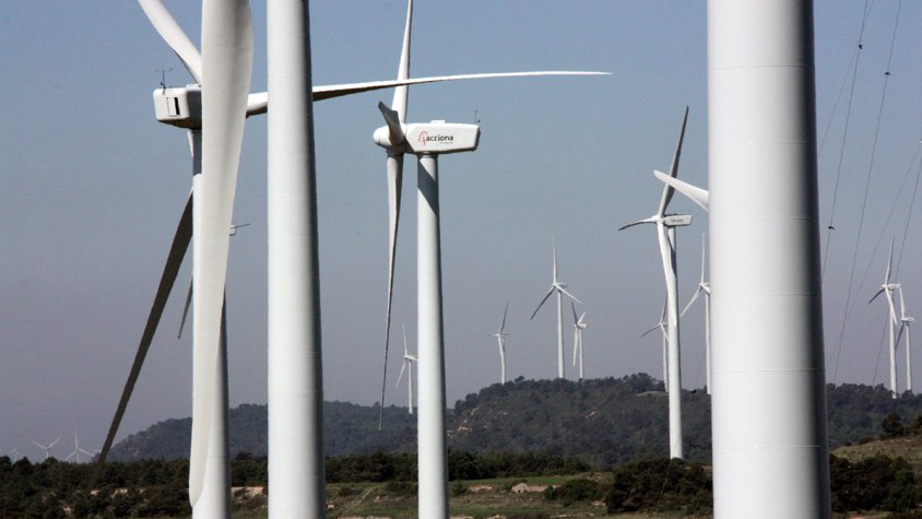 El parc eòlic Querols és viable i passa el primer tràmit. Imatge d'arxiu que correspon al parc eòlic de la Serra del Tallat (Tarragona/Lleida)