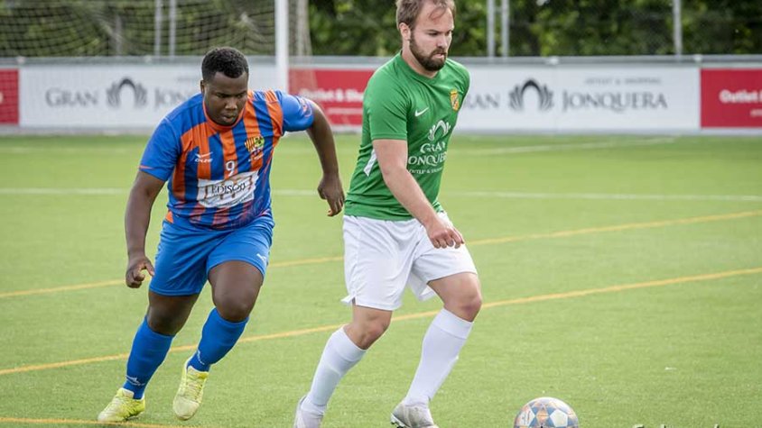 Una de les imatges que va deixar el partit de Tercera Catalana