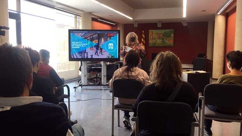 Presentació de la ‘Guia per a la comunicació digital del comerç de la Jonquera’ el passat 13 de maig