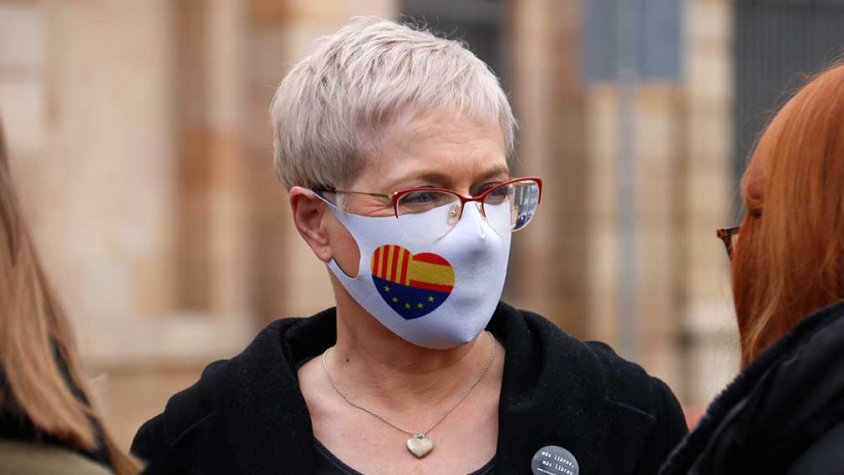 El regidor de Junts carrega contra Anna Grau (Cs) per com vesteix