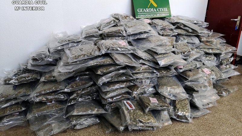 Una part del material confiscat