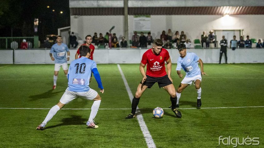 Partit de tercera catalana entre la UELJ i el Roses City