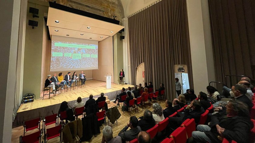 Ahir Sònia Martínez va presentar el projecte al conseller Torrent