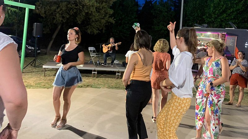 El concert d'ahir va anar a càrrec de Toni Cayena
