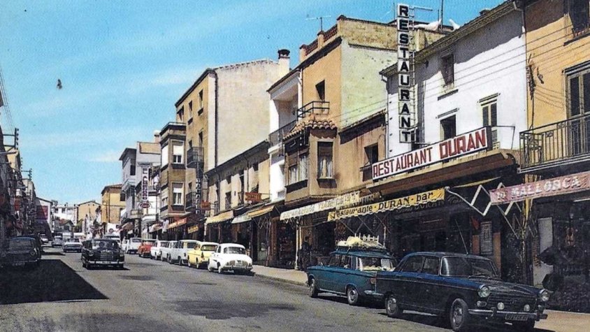 Postal d'El Portús, centrada en el restaurant Duran