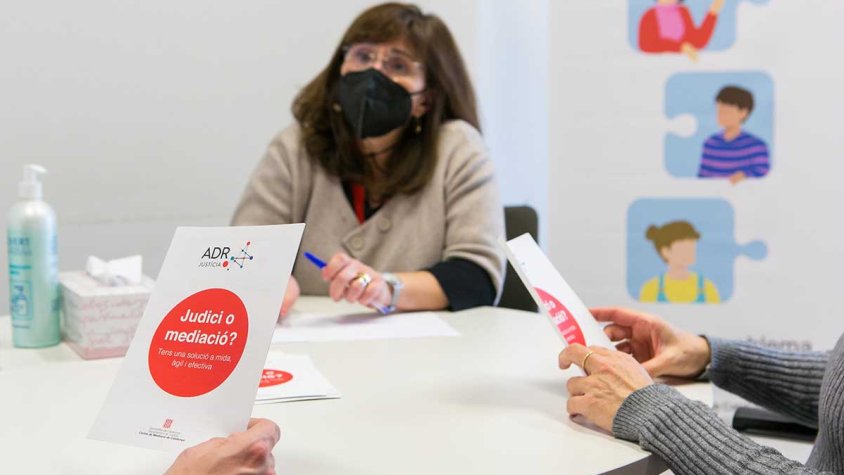 La mediació, una eina estrella per resoldre conflictes