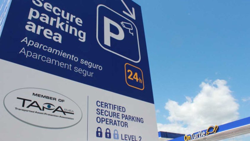 El pàrquing està tancat i té videovigilància