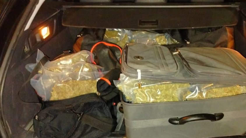 Imatge del maleter amb la droga a dins (cliqueu per ampliar)