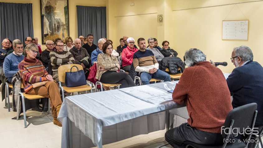 L'acte es va fer al primer pis de la Casa de Cultura